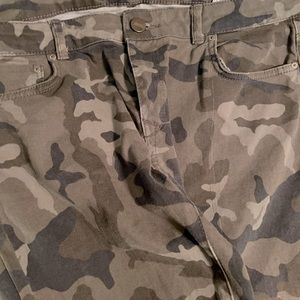 Zara Camo jeans
